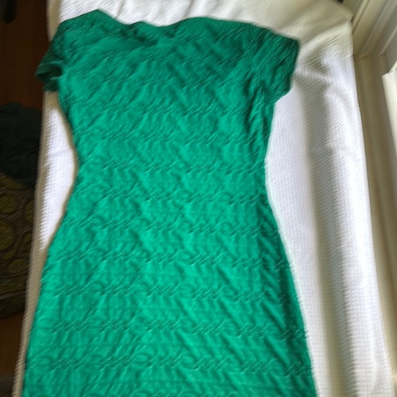 Green dress - Picture 5 of 5
